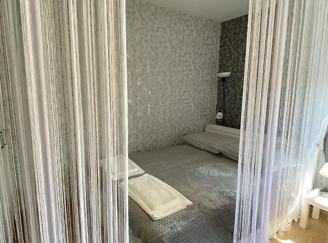 Czytelnia - Parking Gratis *